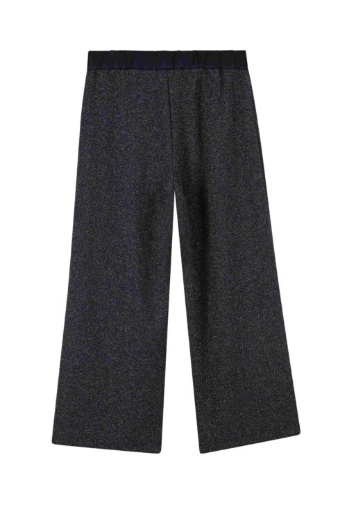 189469-189473-189470-189474-189471-189475