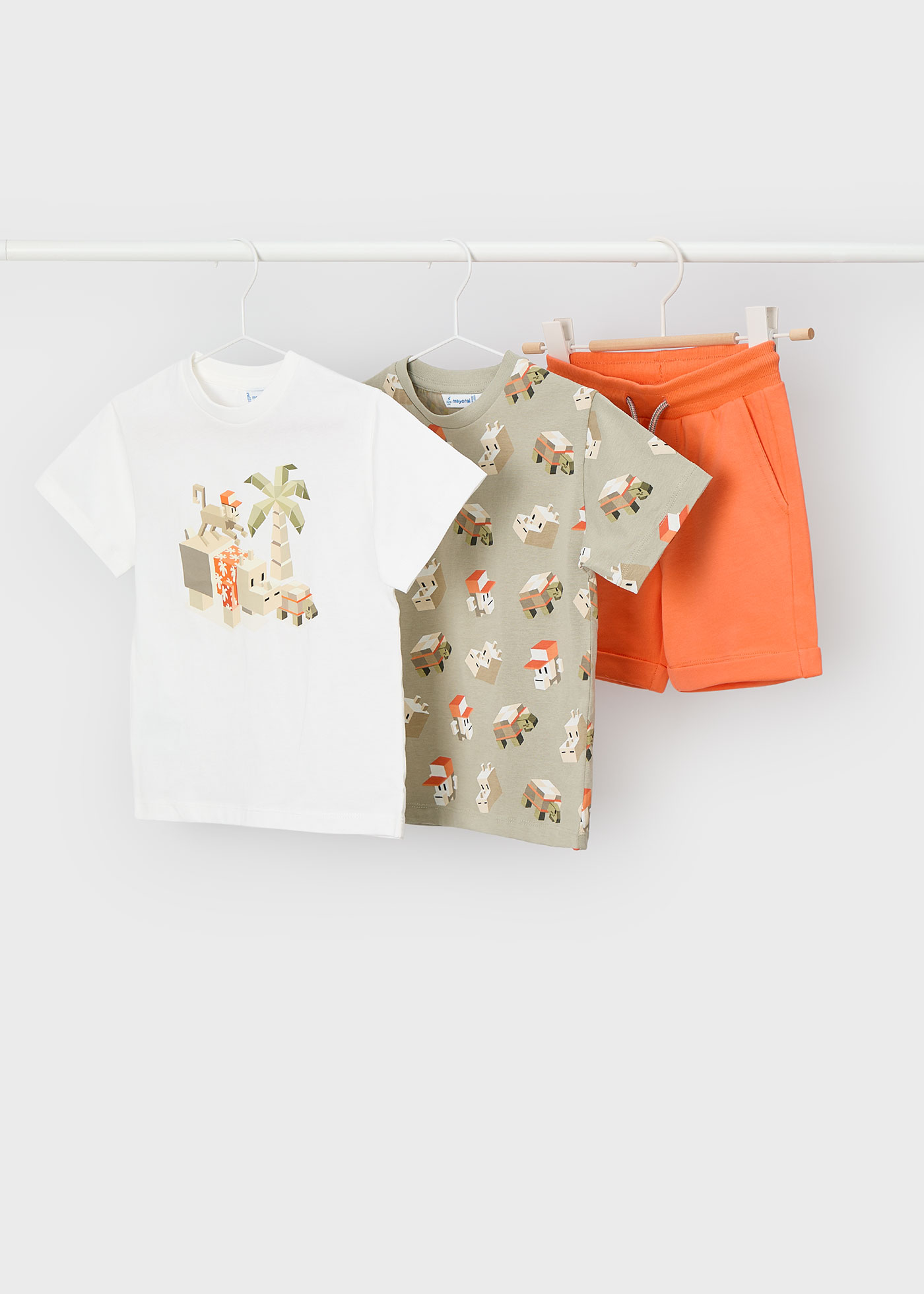 FBAfH26 03609 056 XL 4 216400-216398-216399-216397-216401-216405-216402-216403-216404