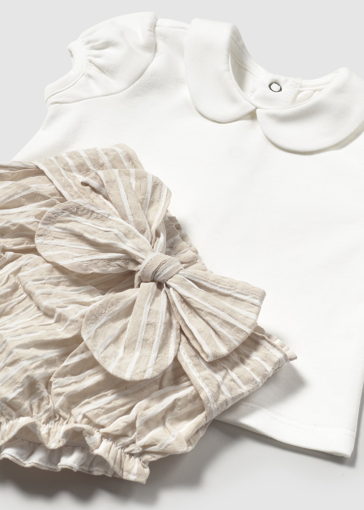 eYaxb25 01254 082 XL 7 136686