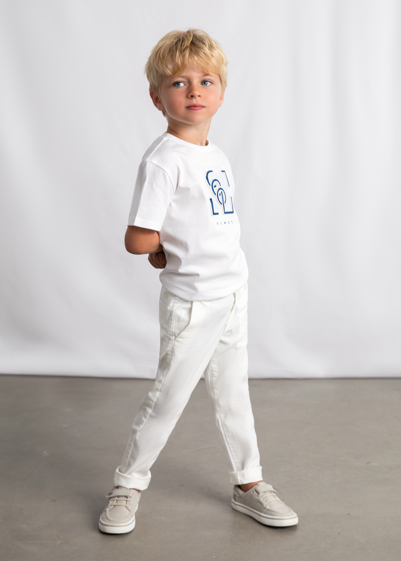 iHTSu26 00512 067 XL 1 213461-213460-213462-213466-213463-213467-213464-213468-213465