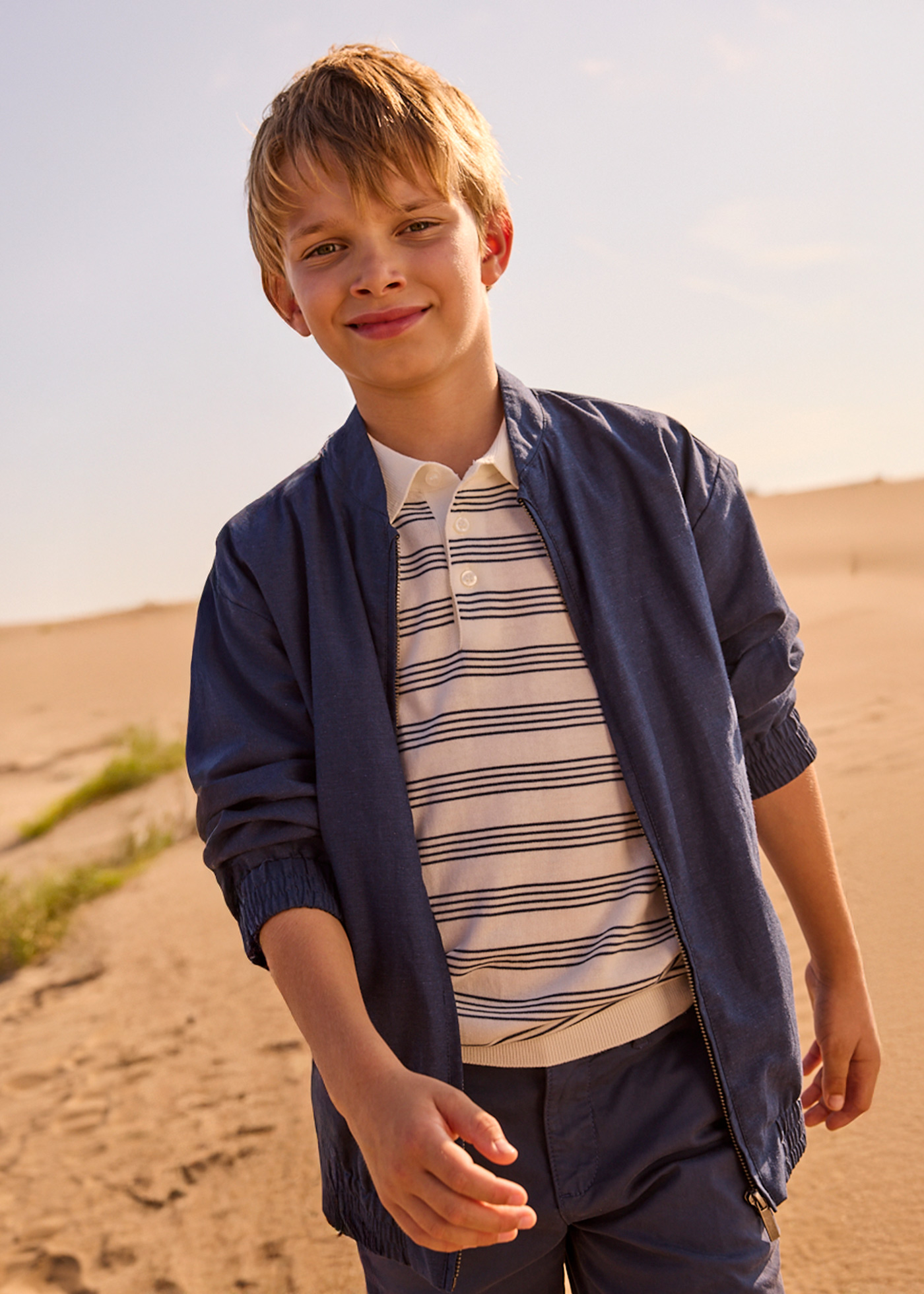 iqHjJ26 06414 018 XL 1 220816-220817-220818-220819