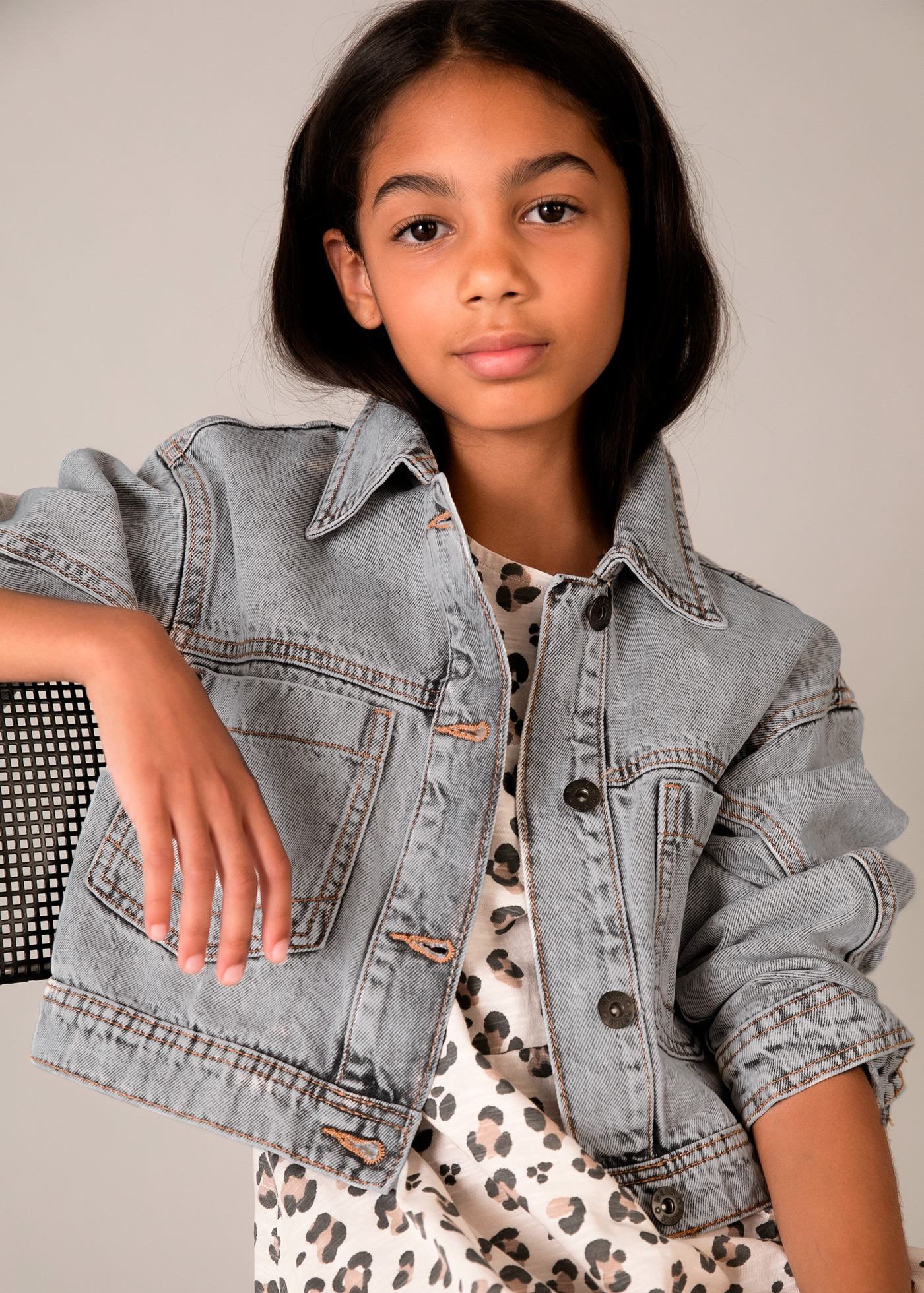 qFjkH26 06406 089 XL 2 218147-218146-218144-218145