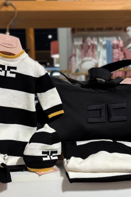 WhatsApp Image 2026 04 08 at 18.06.05 Set corredino Elisabetta Franchi